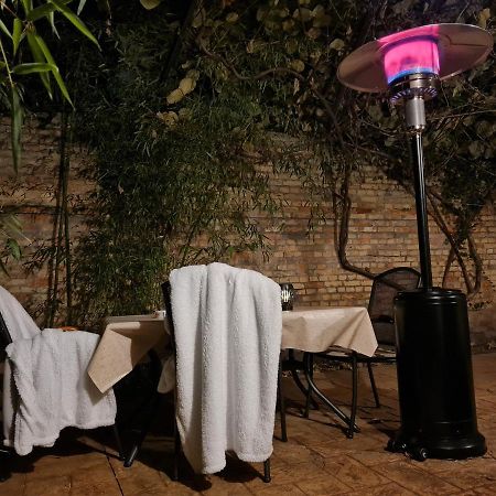 Garden Center Apartment Νόβι Σαντ Εξωτερικό φωτογραφία