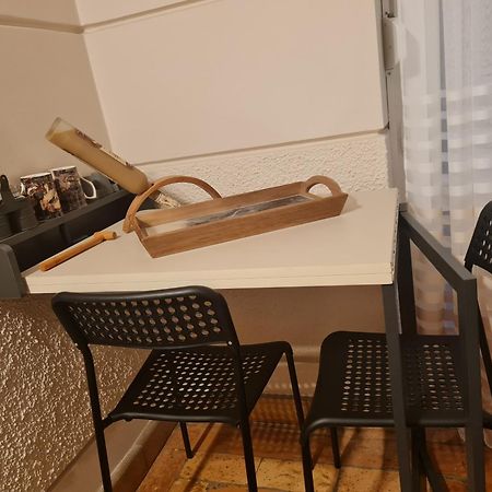 Garden Center Apartment Νόβι Σαντ Δωμάτιο φωτογραφία